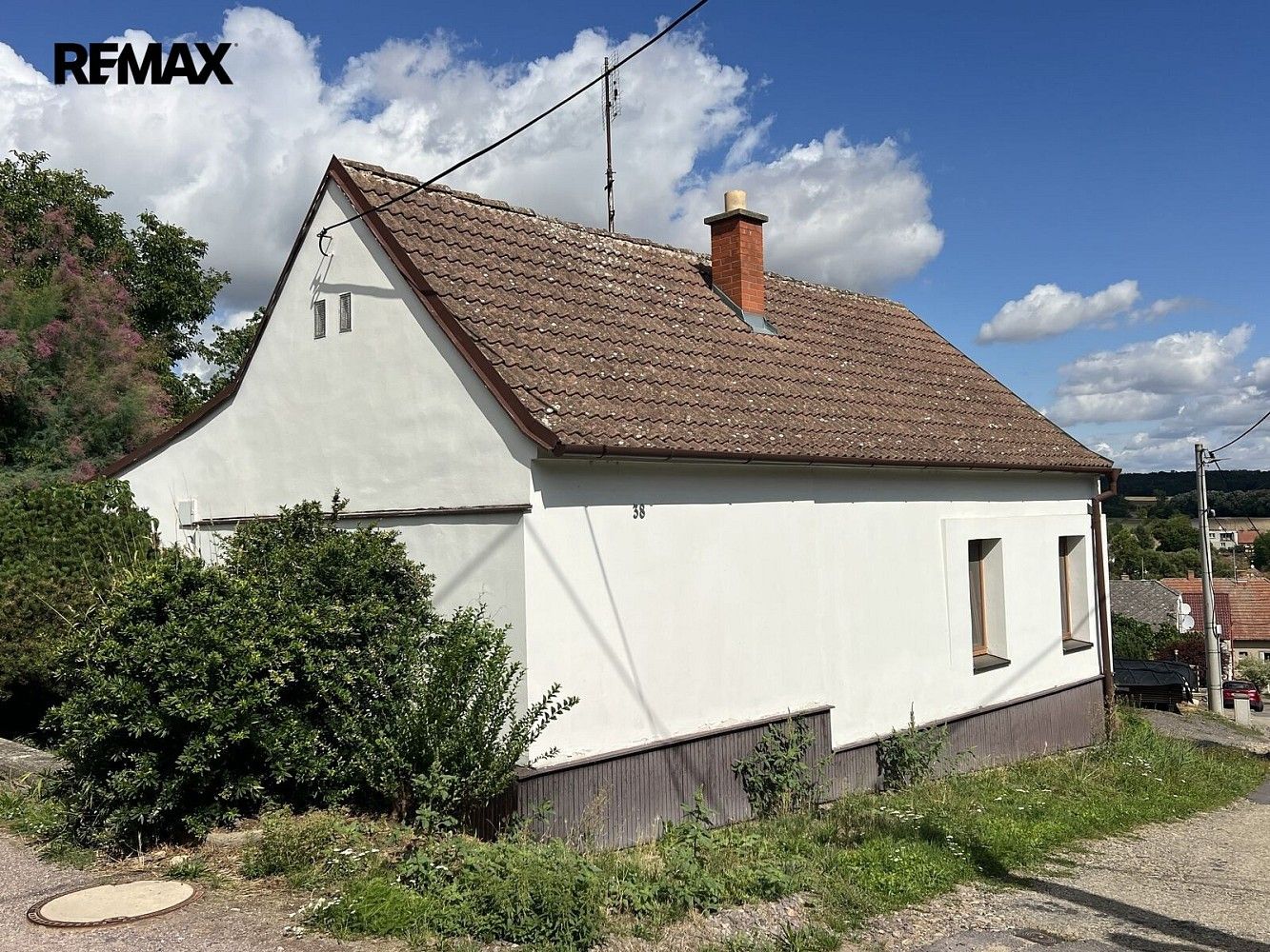 Rodinné domy, Hluboké Mašůvky, okres Znojmo, 85 m² - 1