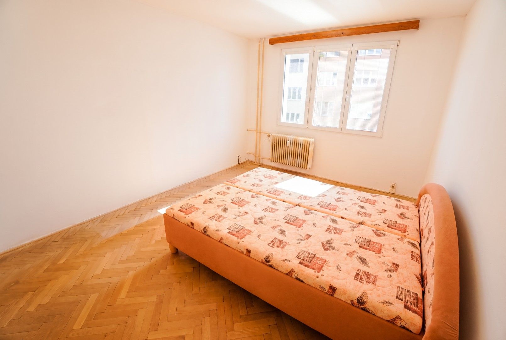 3+1, Pod Hůrkou, Klatovy III, 71 m² - 2
