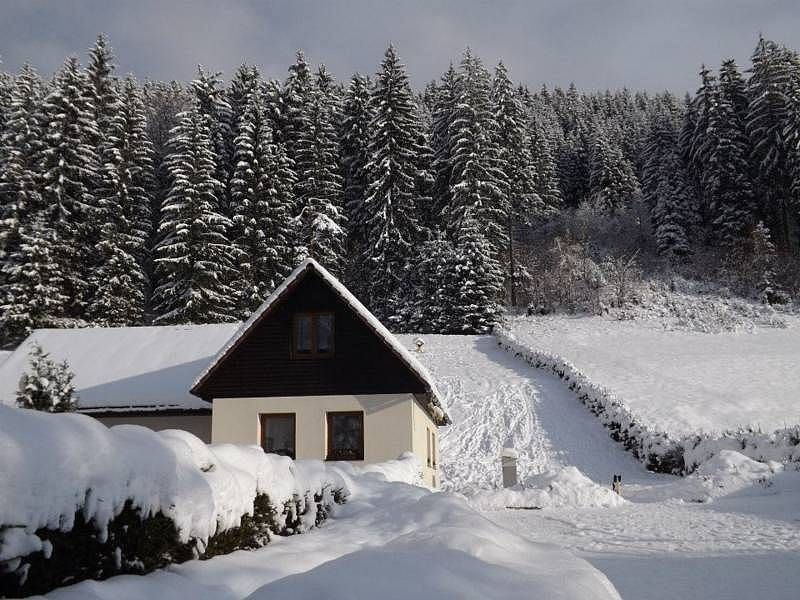 Chata · Velké Karlovice - Malé Karlovice, Zlínský kraj - 3