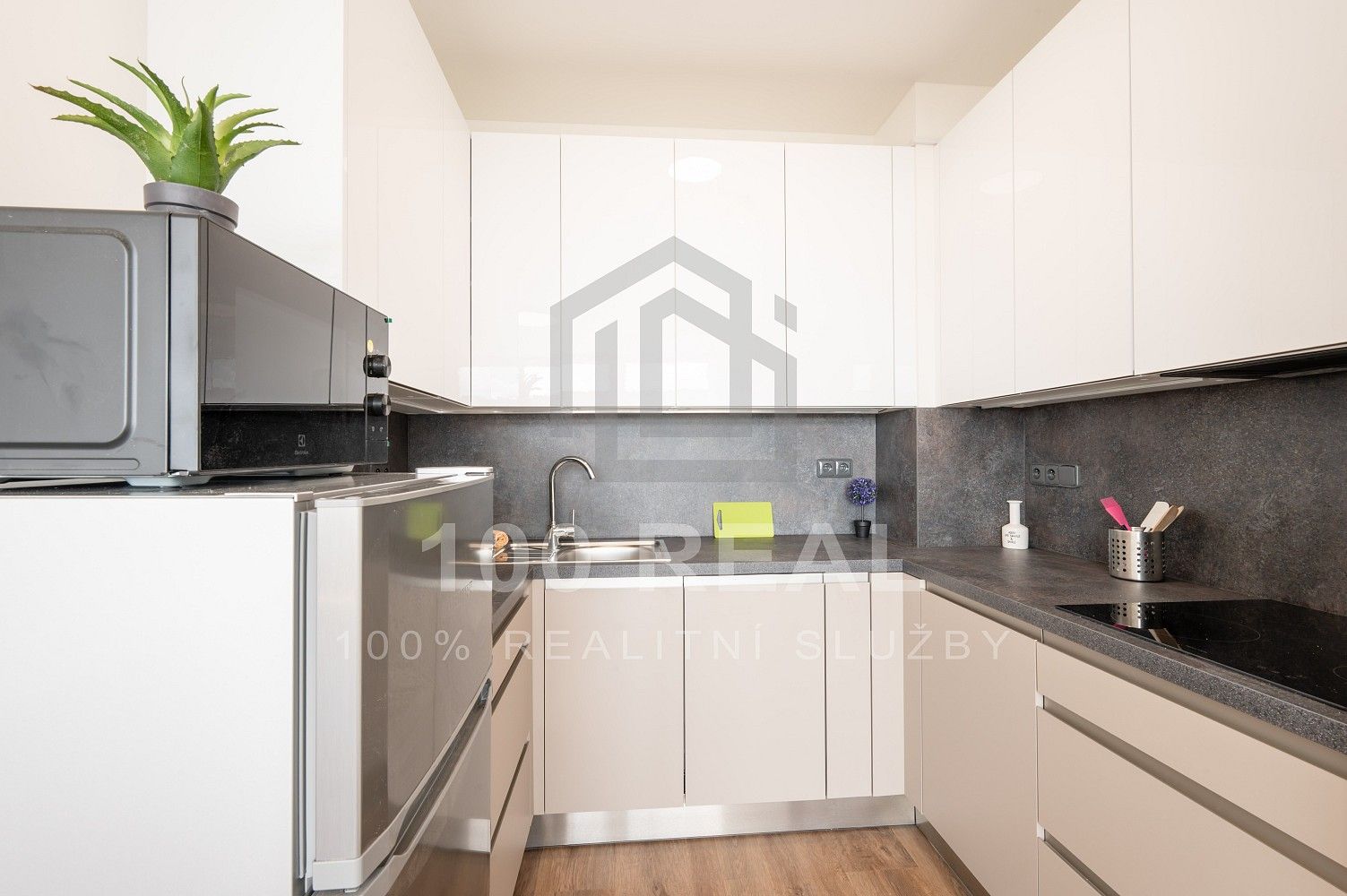2+kk, Pardubice - Zelené Předměstí, Pardubický kraj, 52 m² - 1