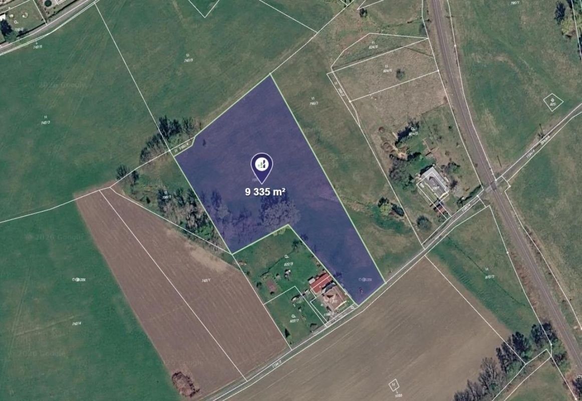 Louka, 6 223 m²