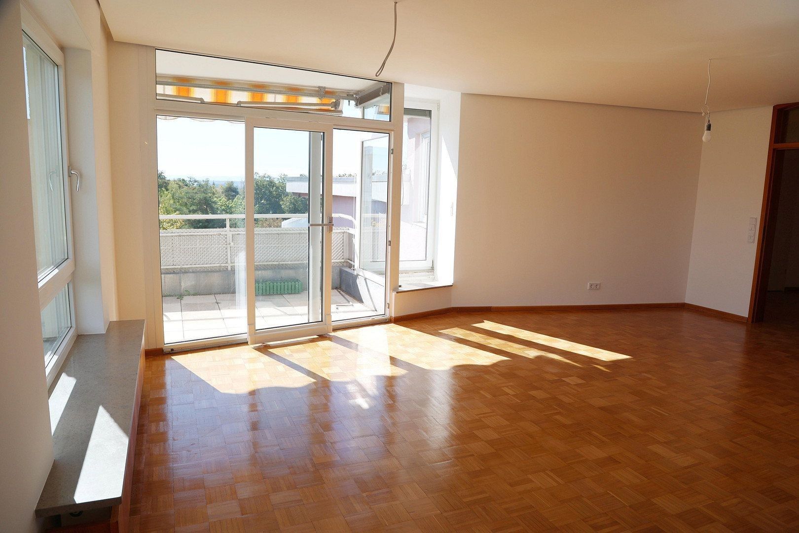 2+kk, Taunusstraße 58, , Bádensko-Württembersko, 100 m² - 2