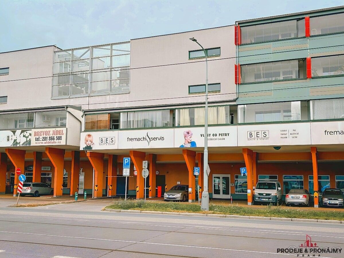 Garáže, Praha, 190 00