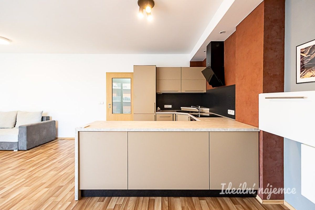 Pronájem byt 2+kk - Vorařská, Praha, 69 m²