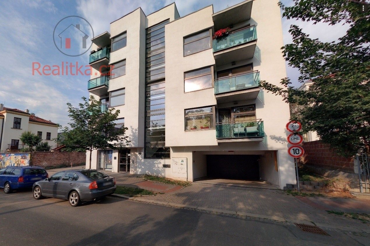 Ostatní, Božetěchova, Brno, 18 m²