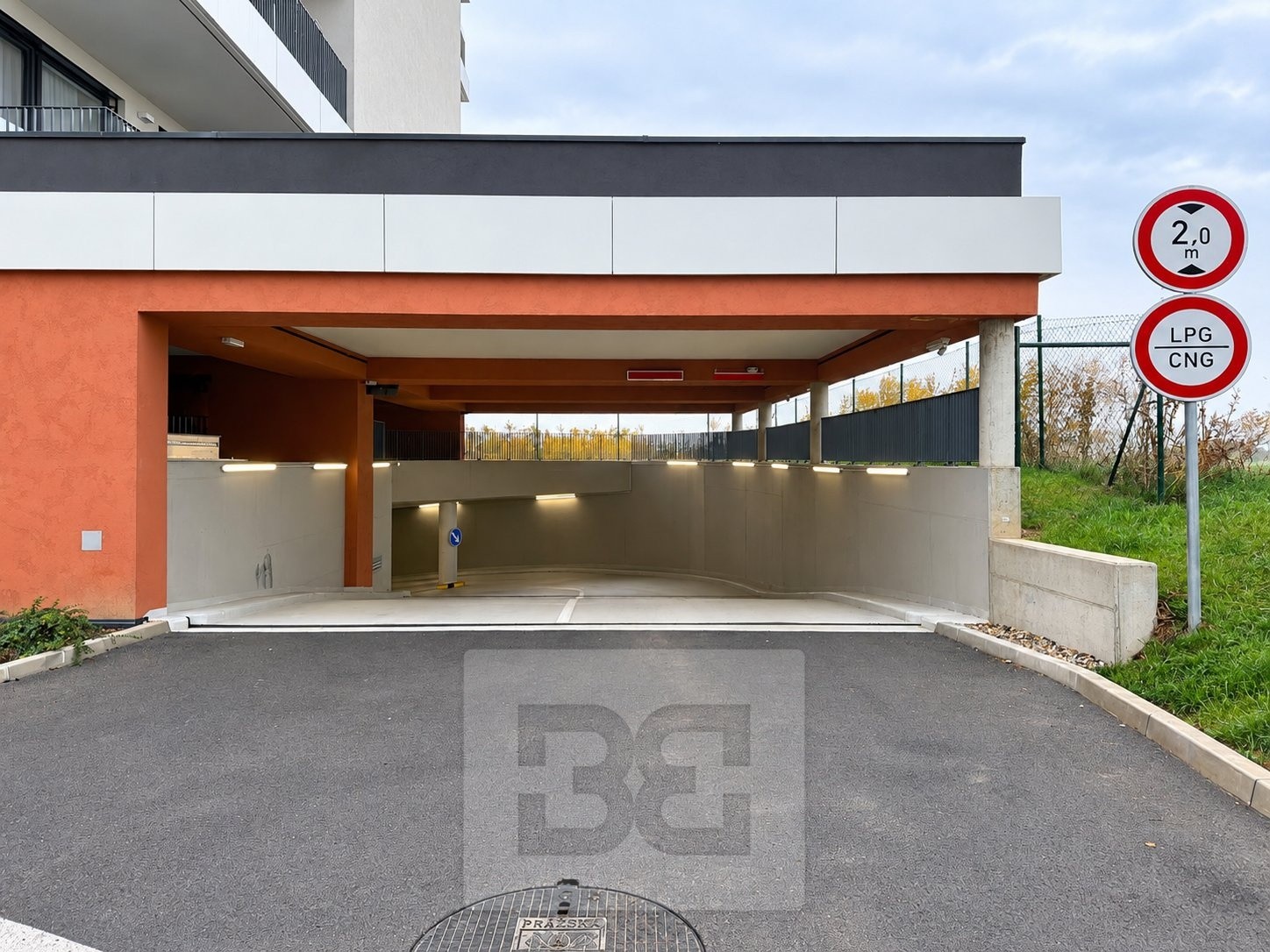 Garáž · 15 m² · Vyletalova 958, Praha Letňany - 3