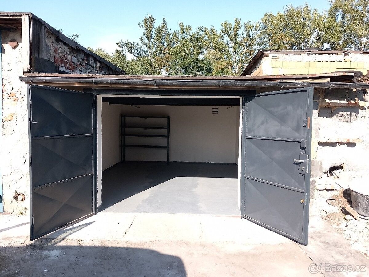 Garáže, Ostrava, 709 00