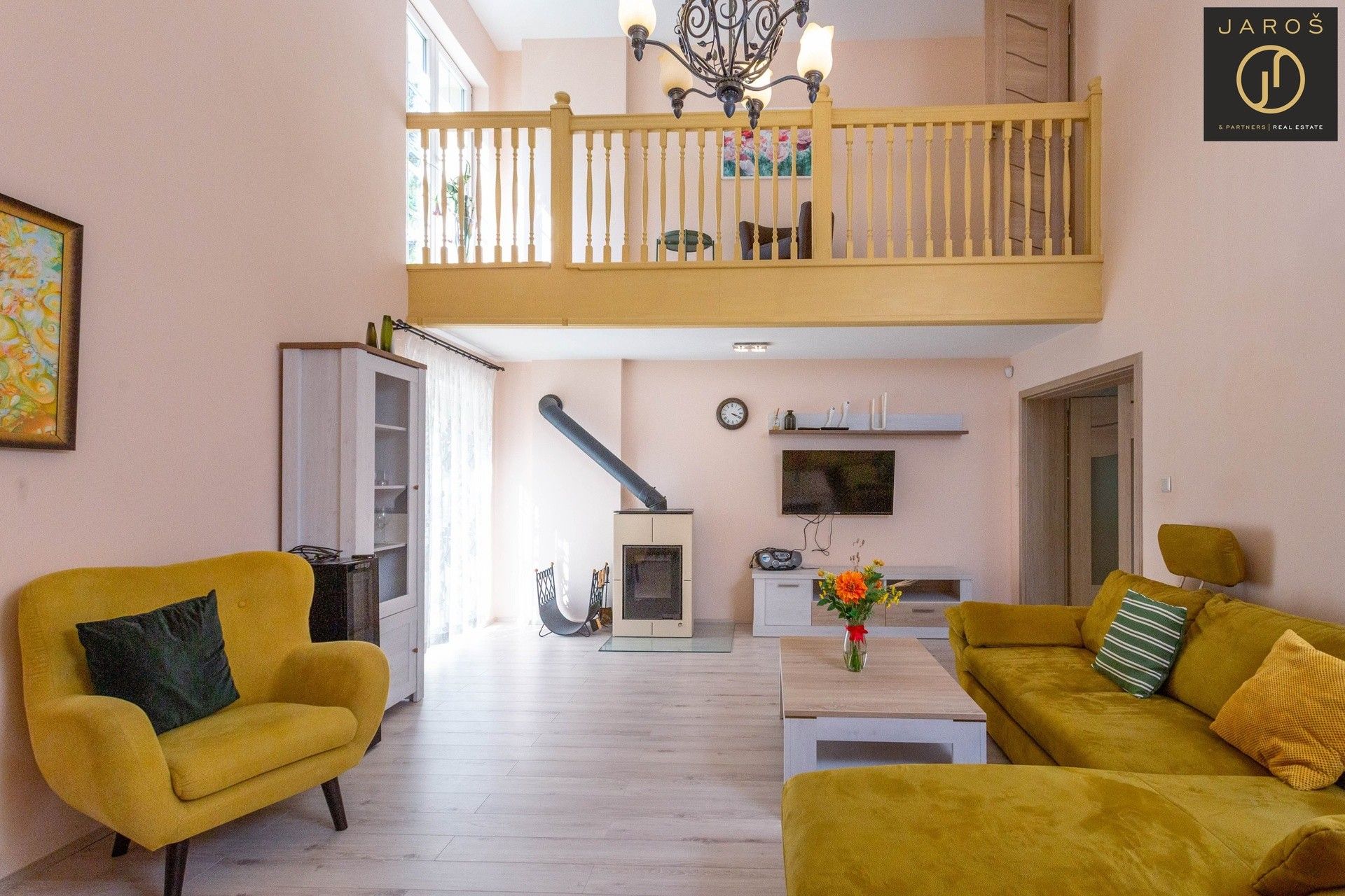 Prodej rodinný dům - Sopečná, Karlovy Vary, 350 m²