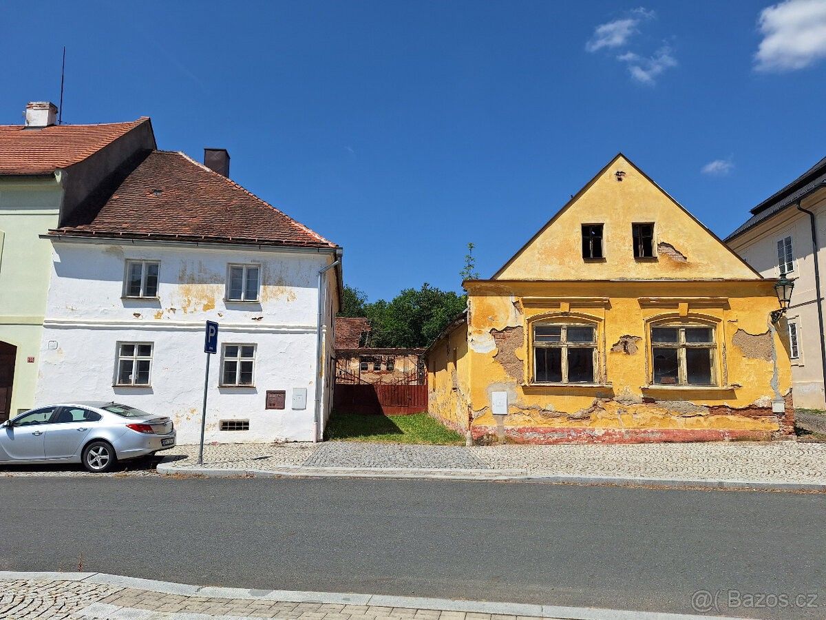 Rodinné domy, Praha, 103 00 - 1