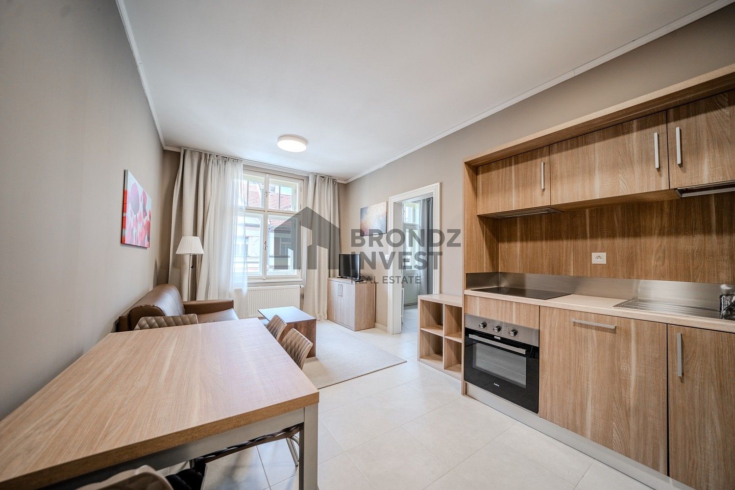 2+kk, Jana Zajíce, Praha 7 - Bubeneč, 50 m² - 2