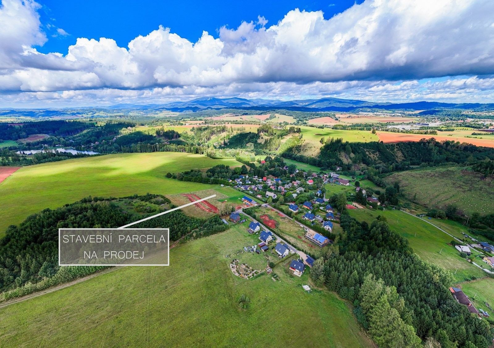 Pozemek pro bydlení, 1 208 m²