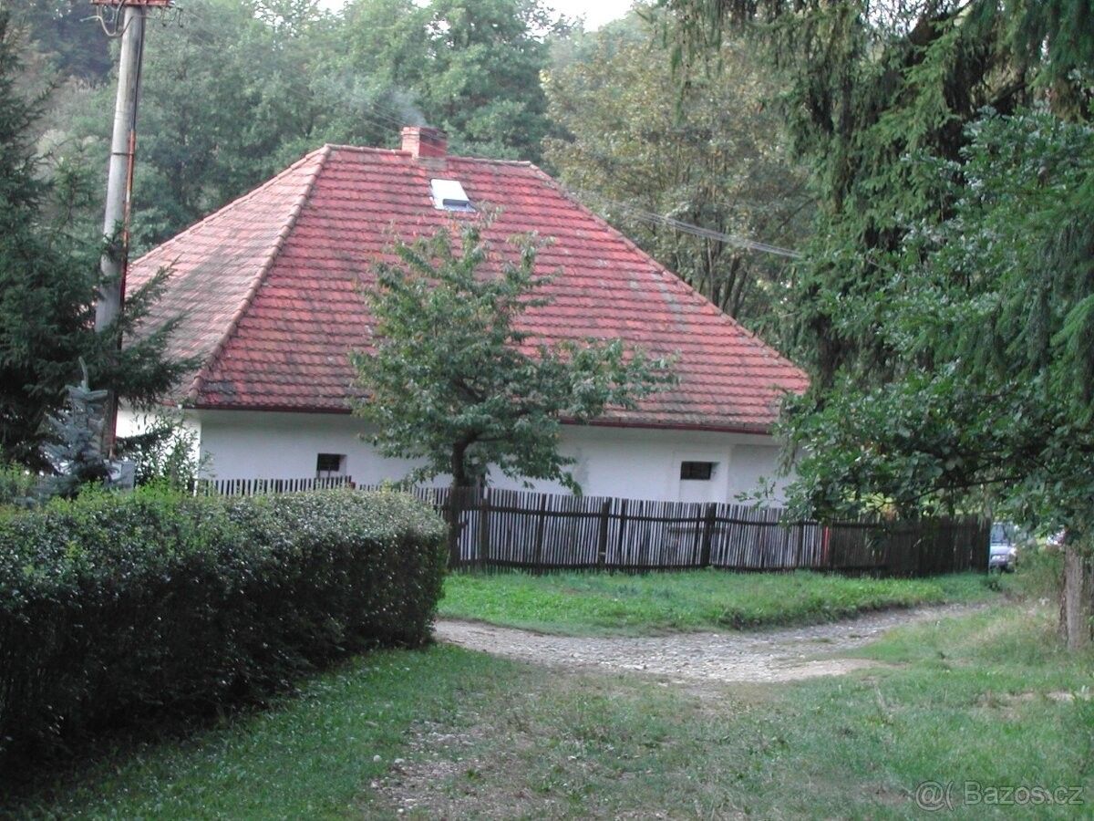 Prodej rodinný dům - Úněšov, 330 38