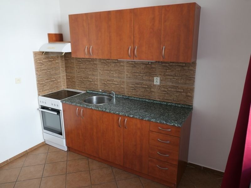 2+kk, Husovo náměstí, Náchod, 36 m²