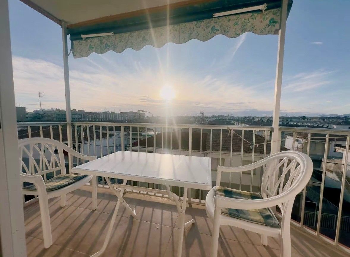 Byty, 987 66, Zahraničí