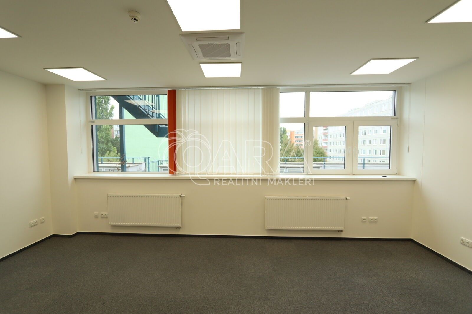 Kanceláře, Prusíkova, Praha, 30 m²