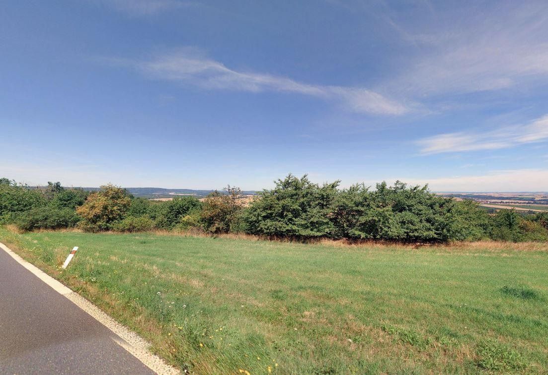 Louka · 20 542 m² · Petrovice - 3