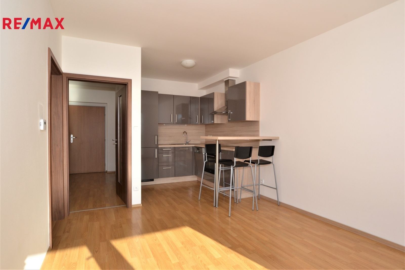 2+kk, Vltavínová, Plzeň, 54 m²