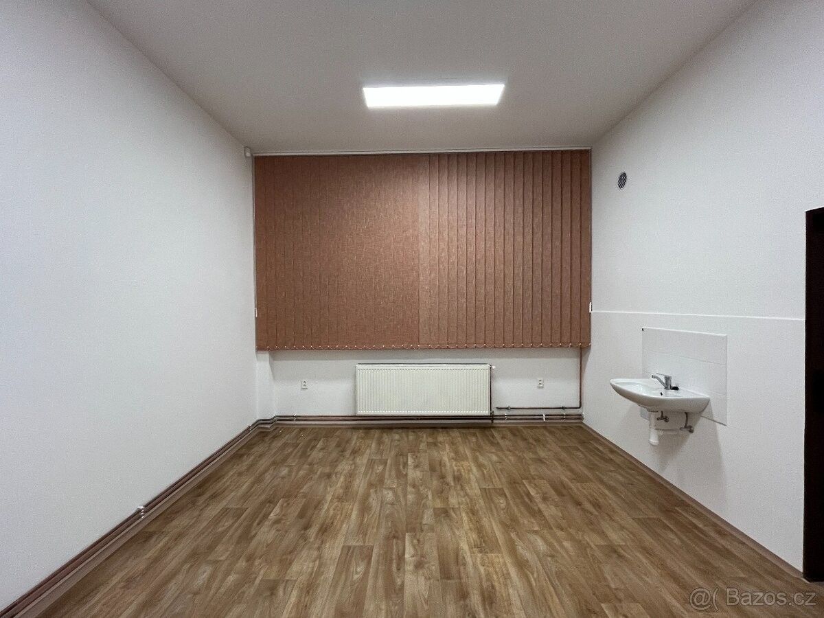 Obchodní prostory · Kolín, 280 02 - 3