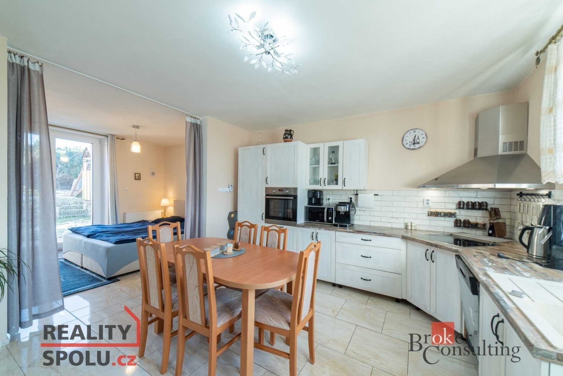 Rodinné domy, Jimlín, 196 m²