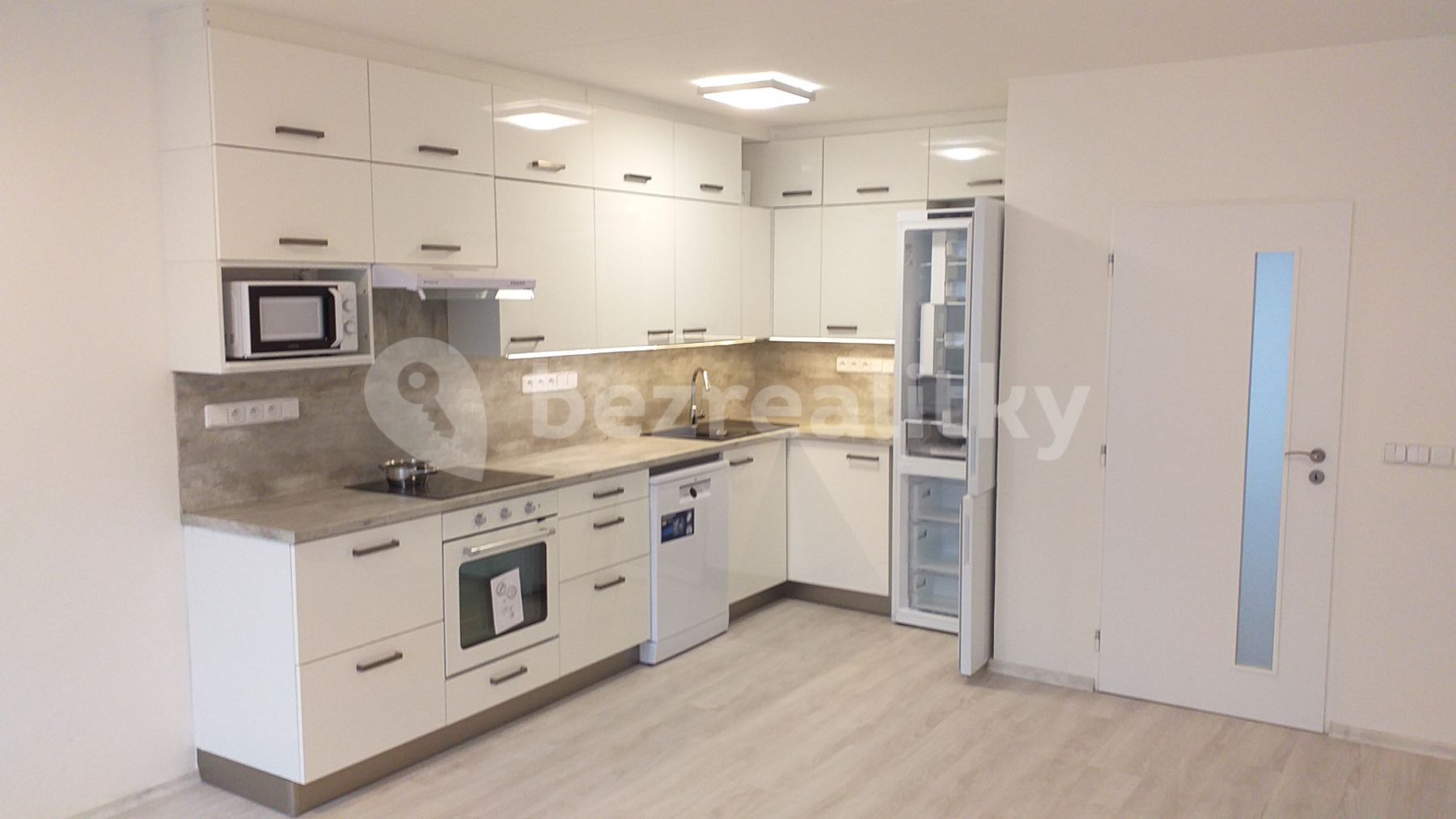 3+kk, Generála Janouška, Praha - Černý Most, 77 m² - 1