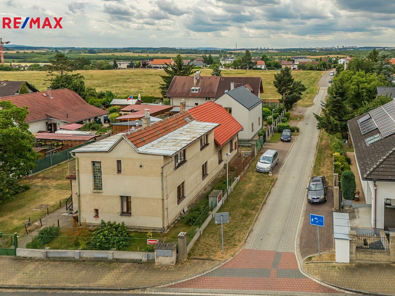 Prodej rodinný dům - Listopadová, Praha, 302 m²