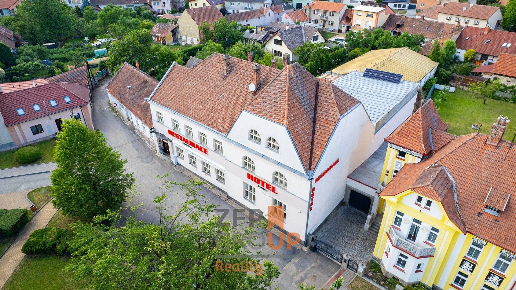 Ubytovací zařízení, Lysice, okres Blansko, Jihomoravský kraj, 1 400 m² - 1