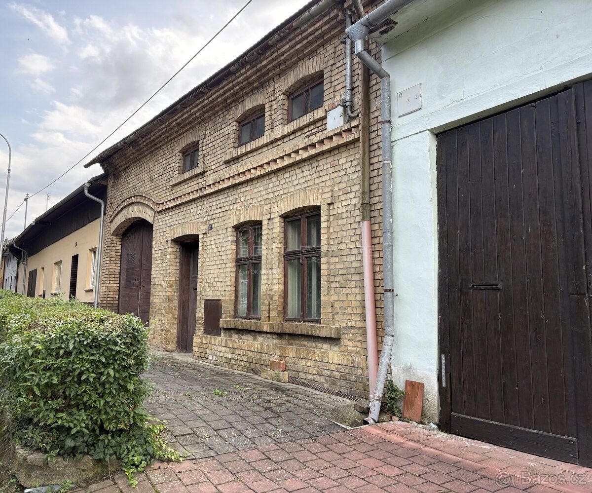 Rodinné domy, Kroměříž, 767 01