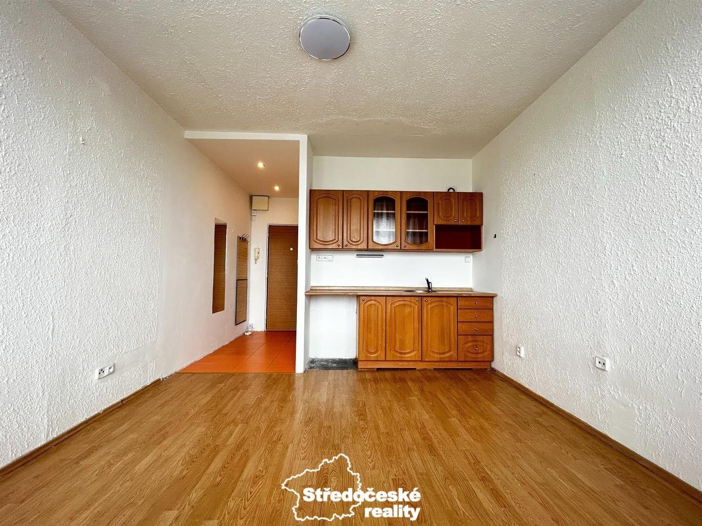 1+kk, Hoření, Ústí nad Labem, 21 m²