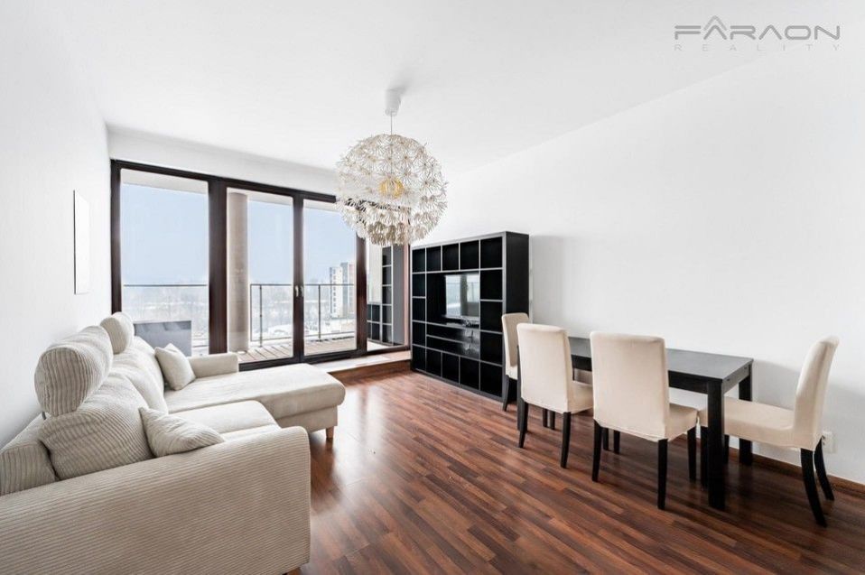 2+kk, Jankovcova, Praha, 67 m²