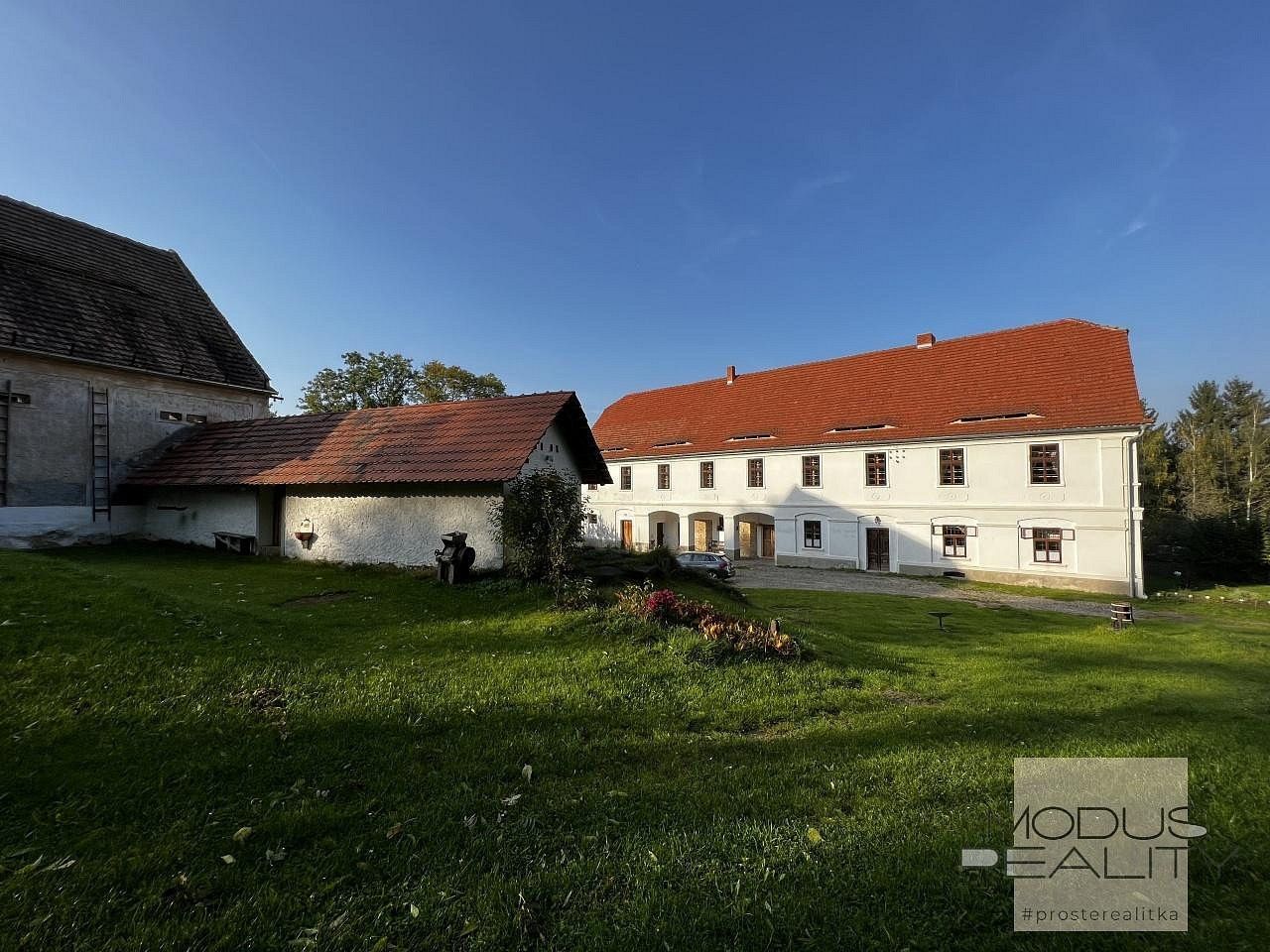 Ubytovací zařízení, Snědovice - Mošnice, okres Litoměřice, Ústecký kraj, 800 m² - 1