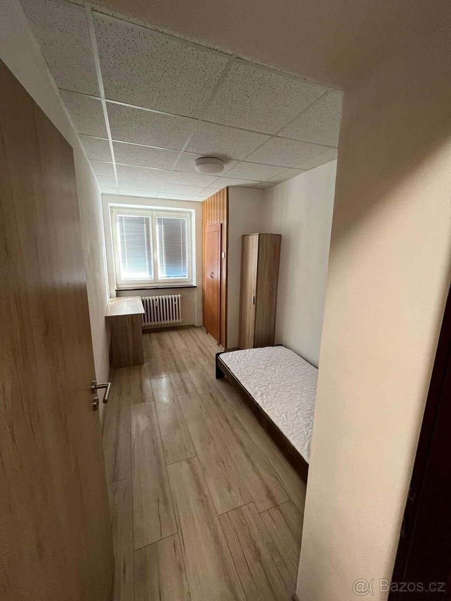 Byty, Ostrava, 700 30