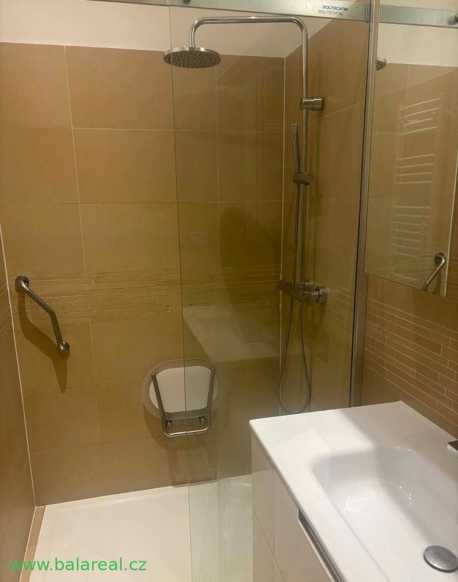 Pronájem byt 2+kk - Merhautova, Brno, 50 m²