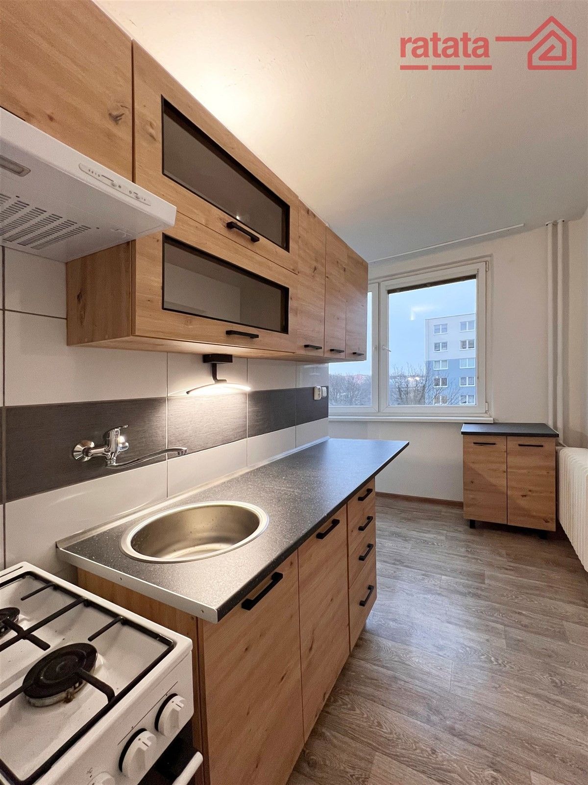 3+1, Školní, Klášterec nad Ohří, 67 m²