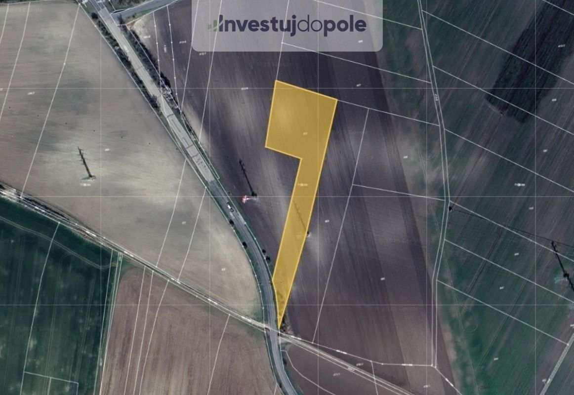 Zemědělské pozemky, Mochov, 1 581 m²