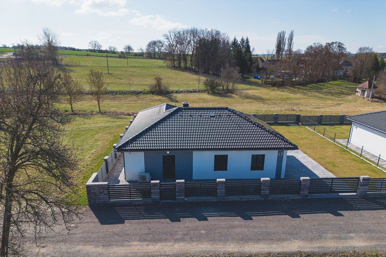 Rodinný dům · 115 m² · Líšťany, okres Plzeň-sever, Plzeňský kraj - 3