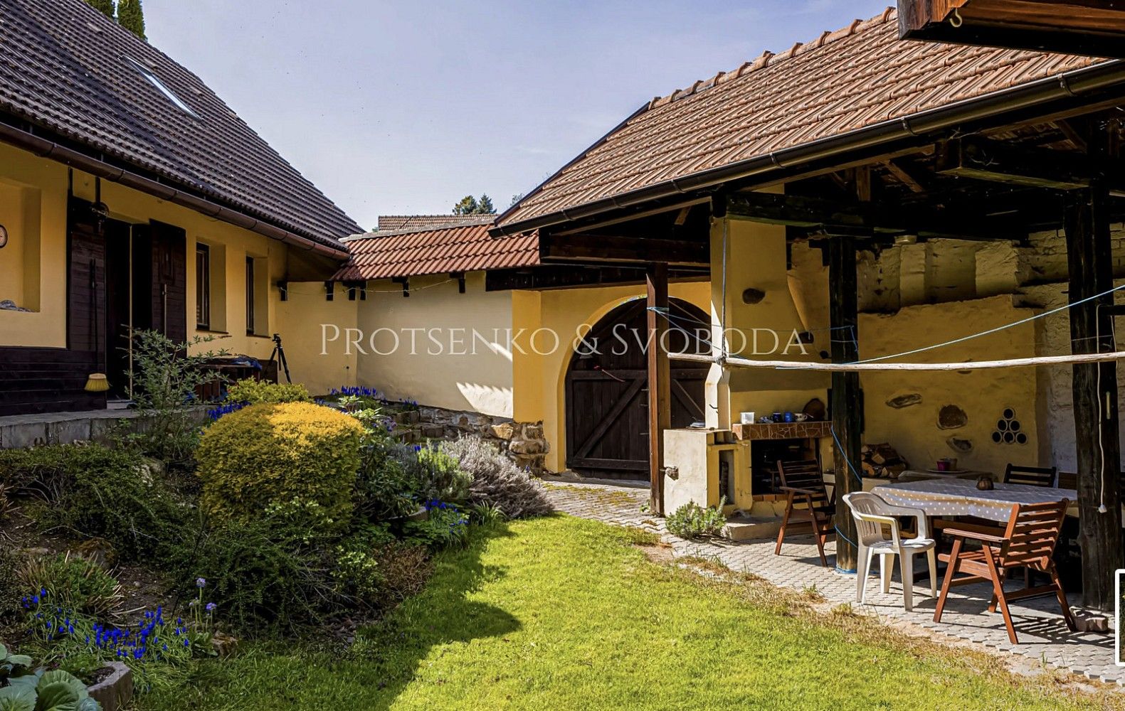 Rodinné domy, Rohozná, okres Svitavy, 730 m² - 2