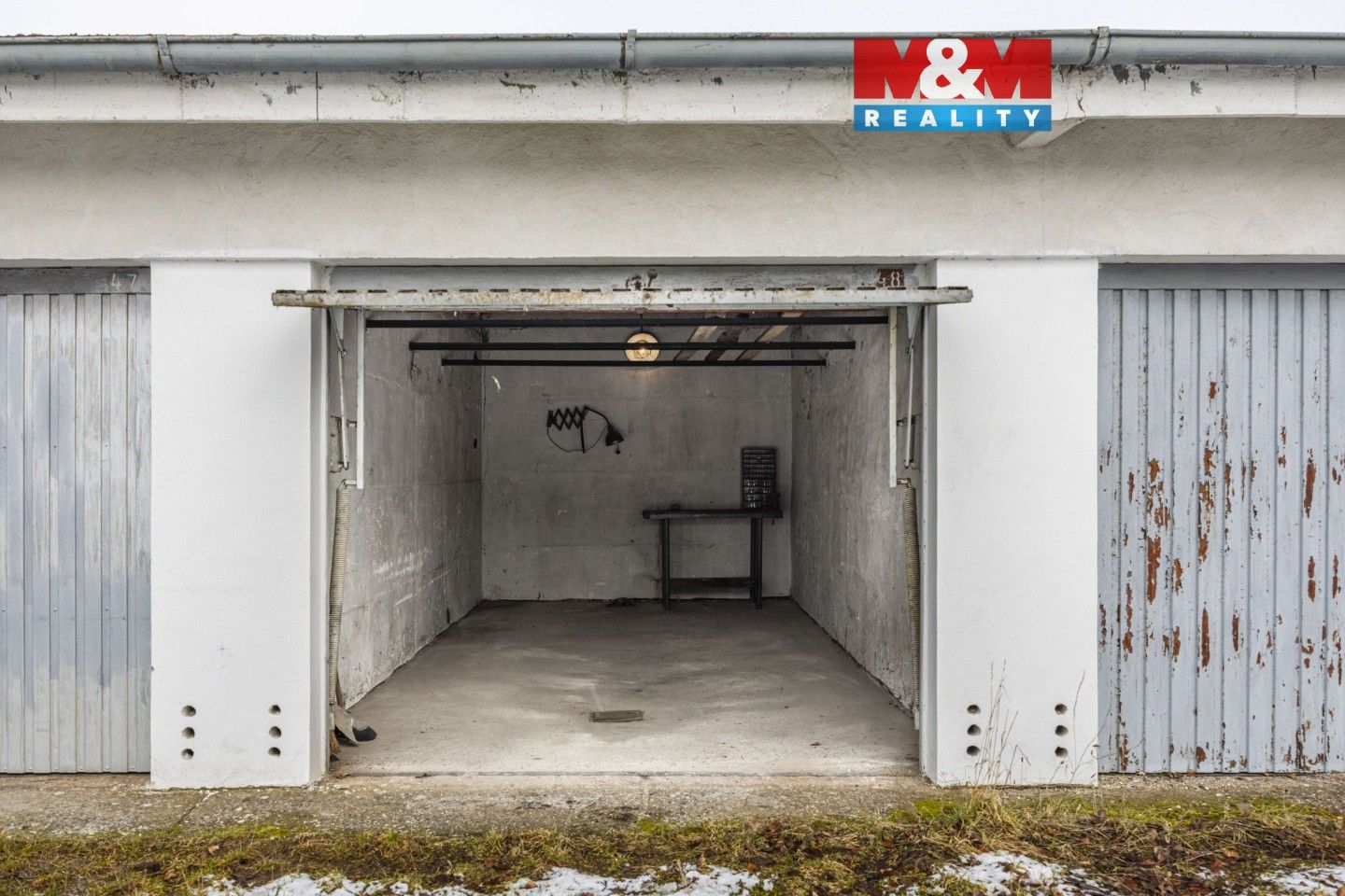 Garáže, U Mostku, Hradec Králové, 19 m²