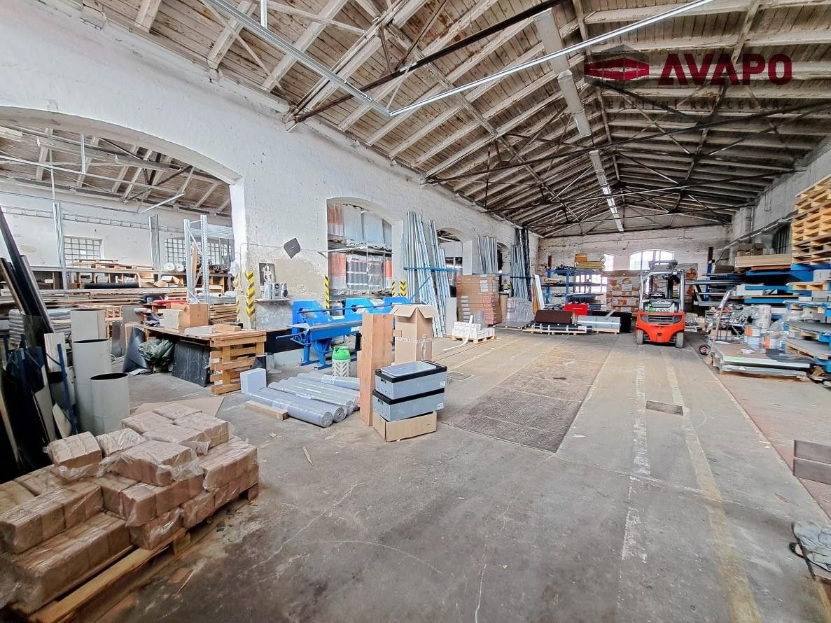 Sklady, Krnovská, Opava, 520 m²