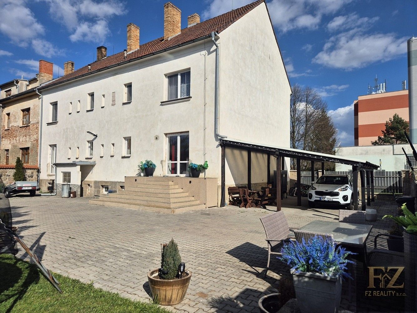 Prodej činžovní dům - České Velenice, okres Jindřichův Hradec, Jihočeský kraj, 330 m² - 5
