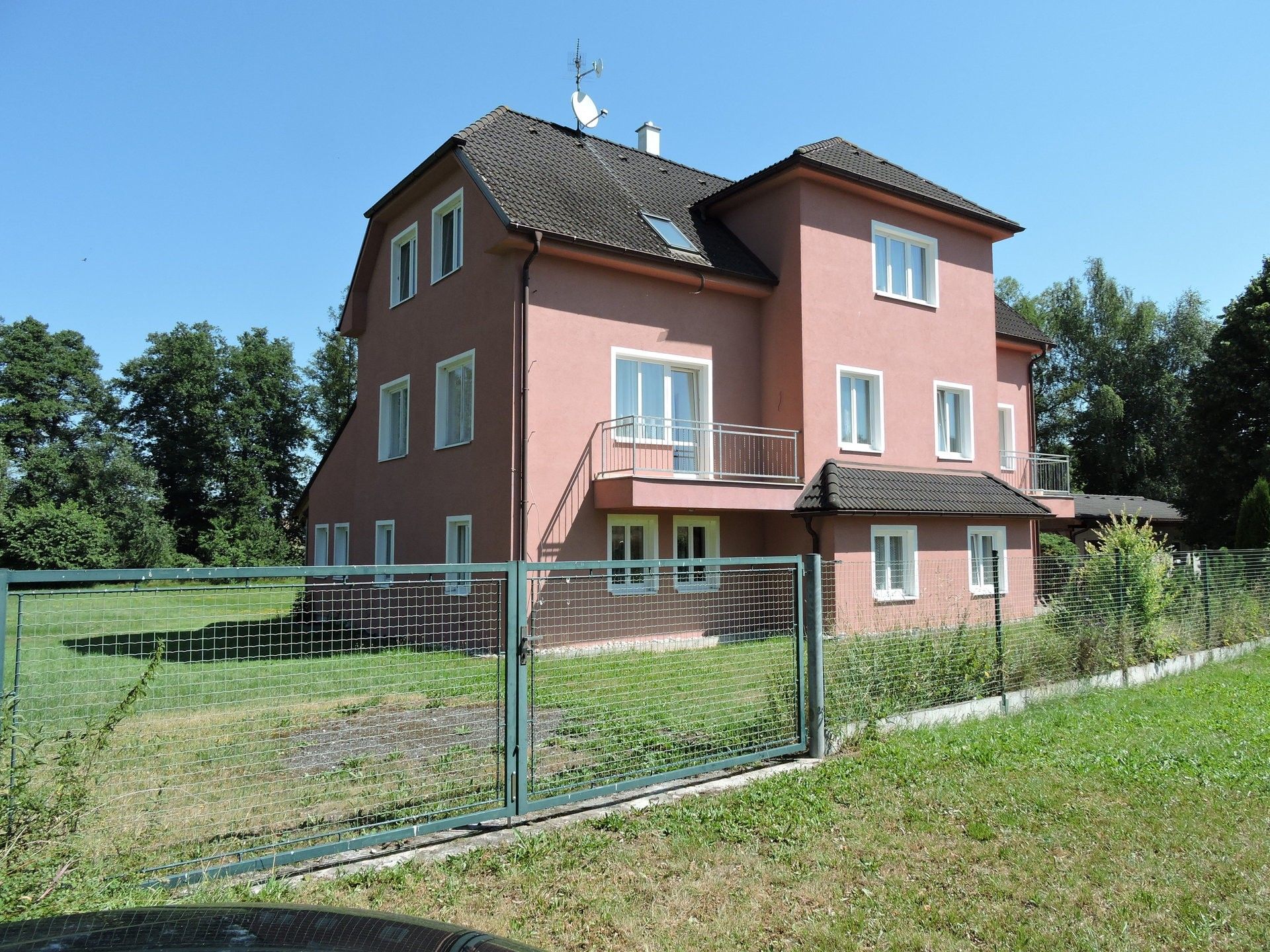 Prodej dům - Miřenice, Nalžovské Hory, 450 m²