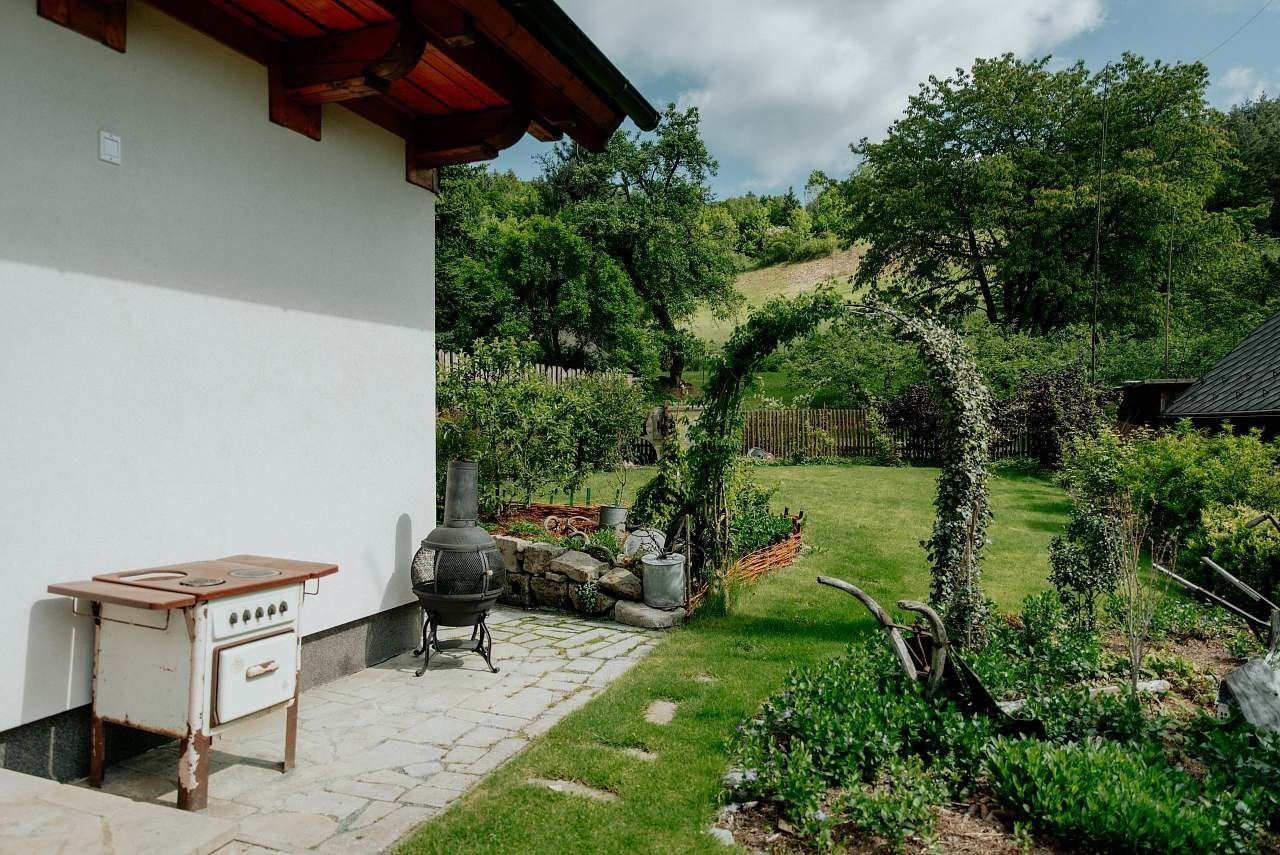 Chaty, Hronov - Zbečník, Královéhradecký kraj - 2