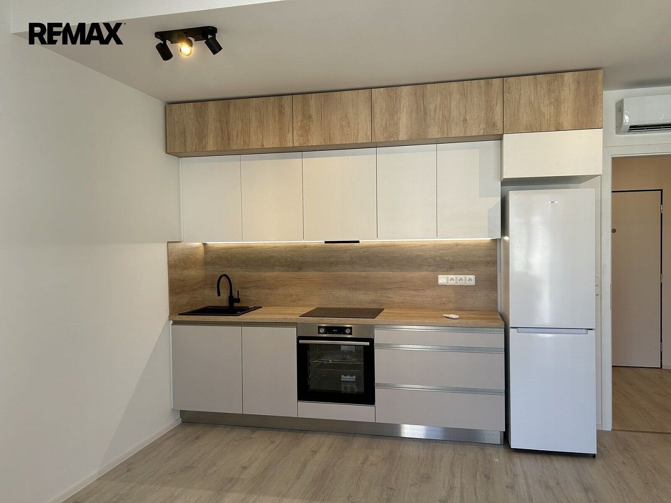 2+kk, U Kasáren, Pohořelice, okres Brno-venkov, 60 m² - 2