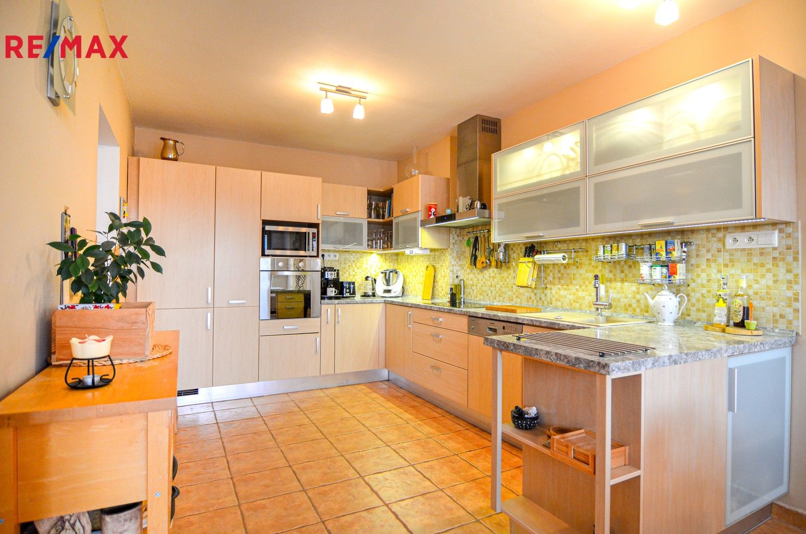 Prodej rodinný dům - Vinohrady, Kyjov, 204 m²