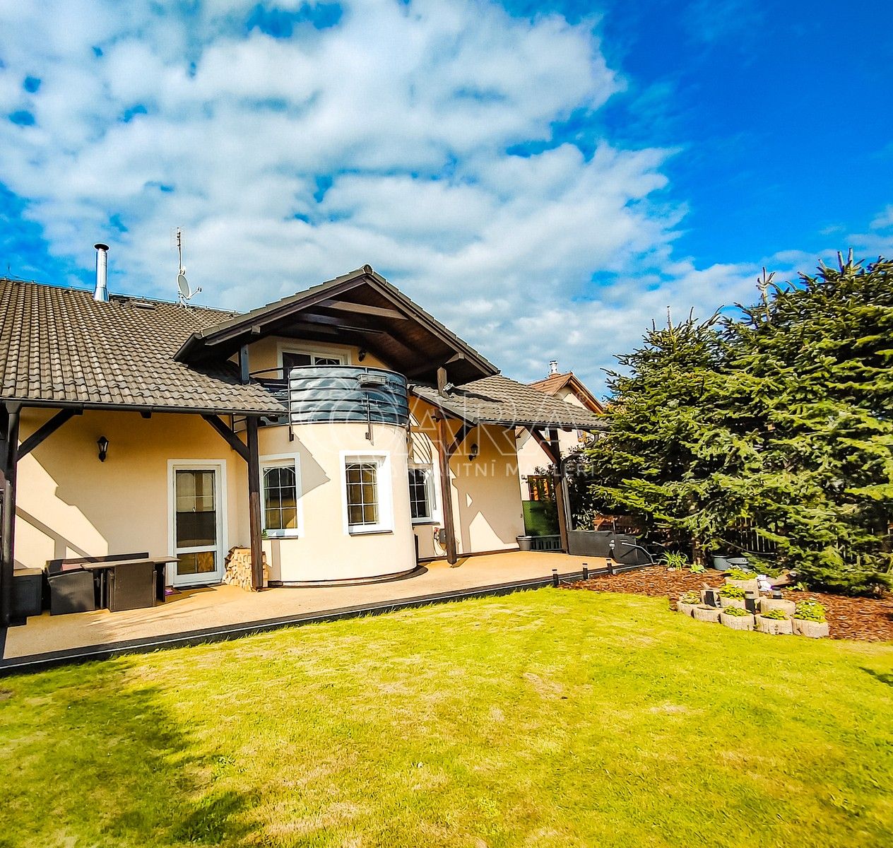 Prodej rodinný dům - Na Chalupy, Srubec, 334 m²