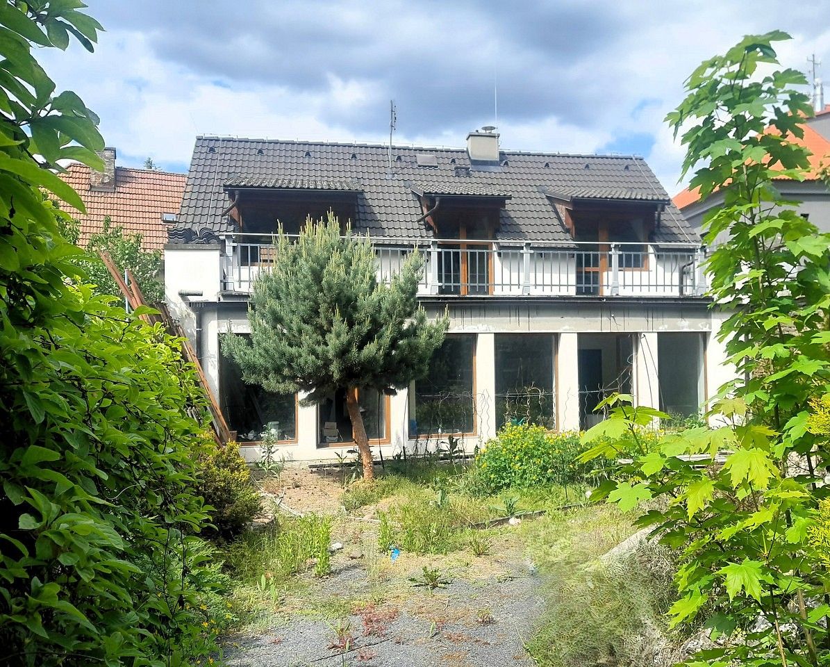 Rodinné domy, Nižbor, okres Beroun, Středočeský kraj, 290 m² - 2