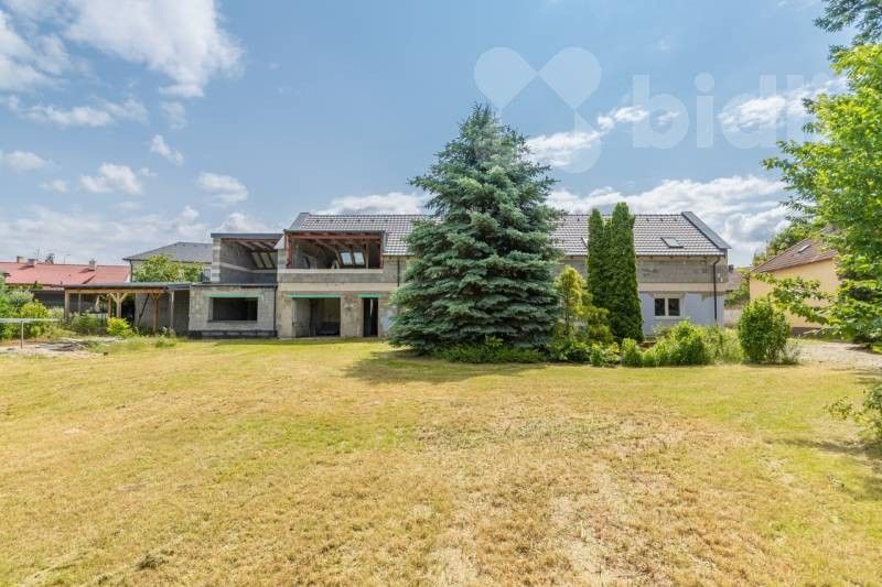 Prodej rodinný dům - Revoluční, Velký Osek, 346 m²