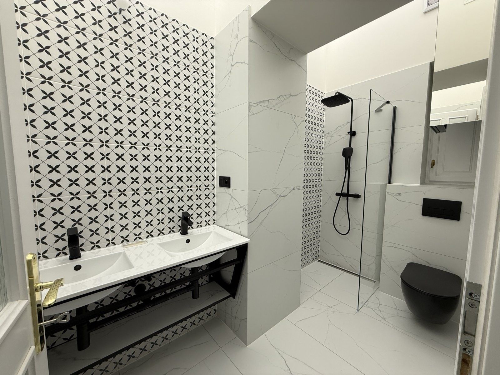 Prodej byt 1+1 - Šmeralova, Praha, 45 m²