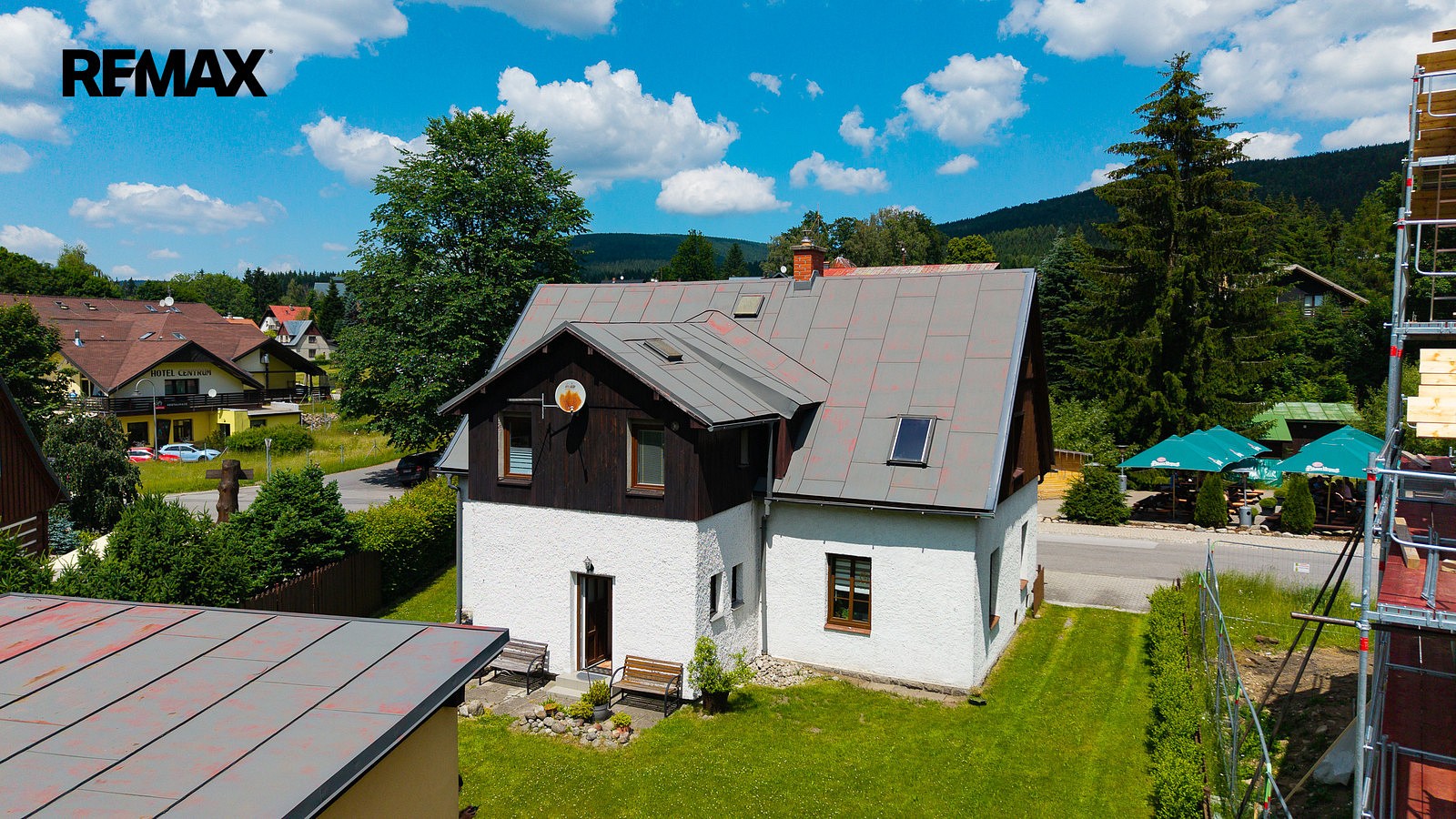 Prodej rodinný dům - Harrachov, okres Jablonec nad Nisou, 200 m² - 5