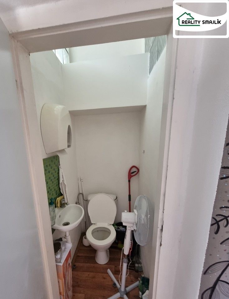Pronájem kancelář - Svobody 520, Cheb, 20 m² - 5