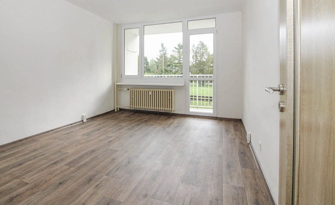 1+kk, Jižní, Česká Lípa, 27 m²